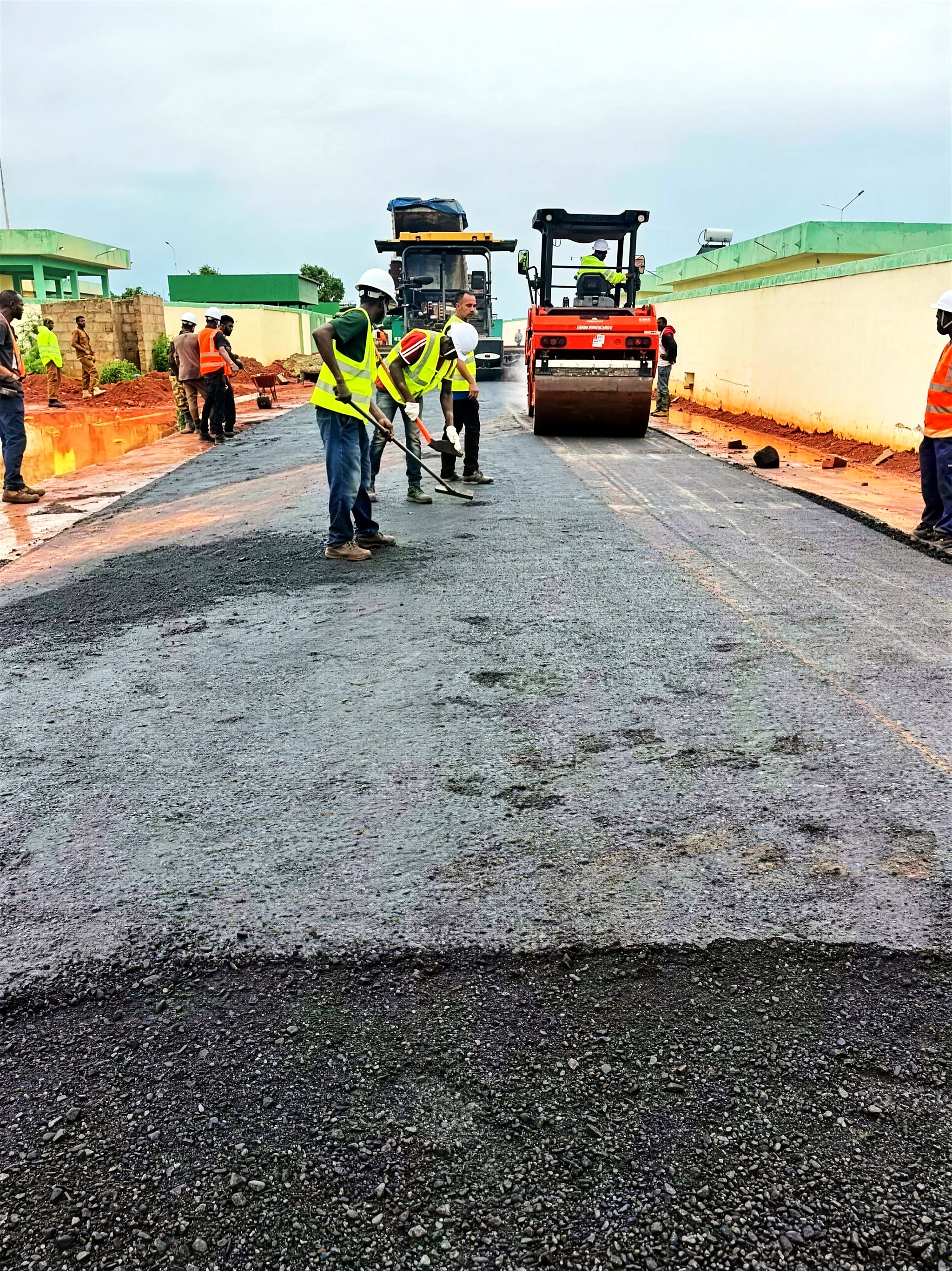 Atelier de compactage en action